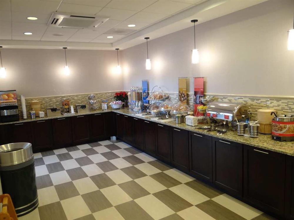 Hampton Inn Carlstadt At The Meadowlands Restaurant billede