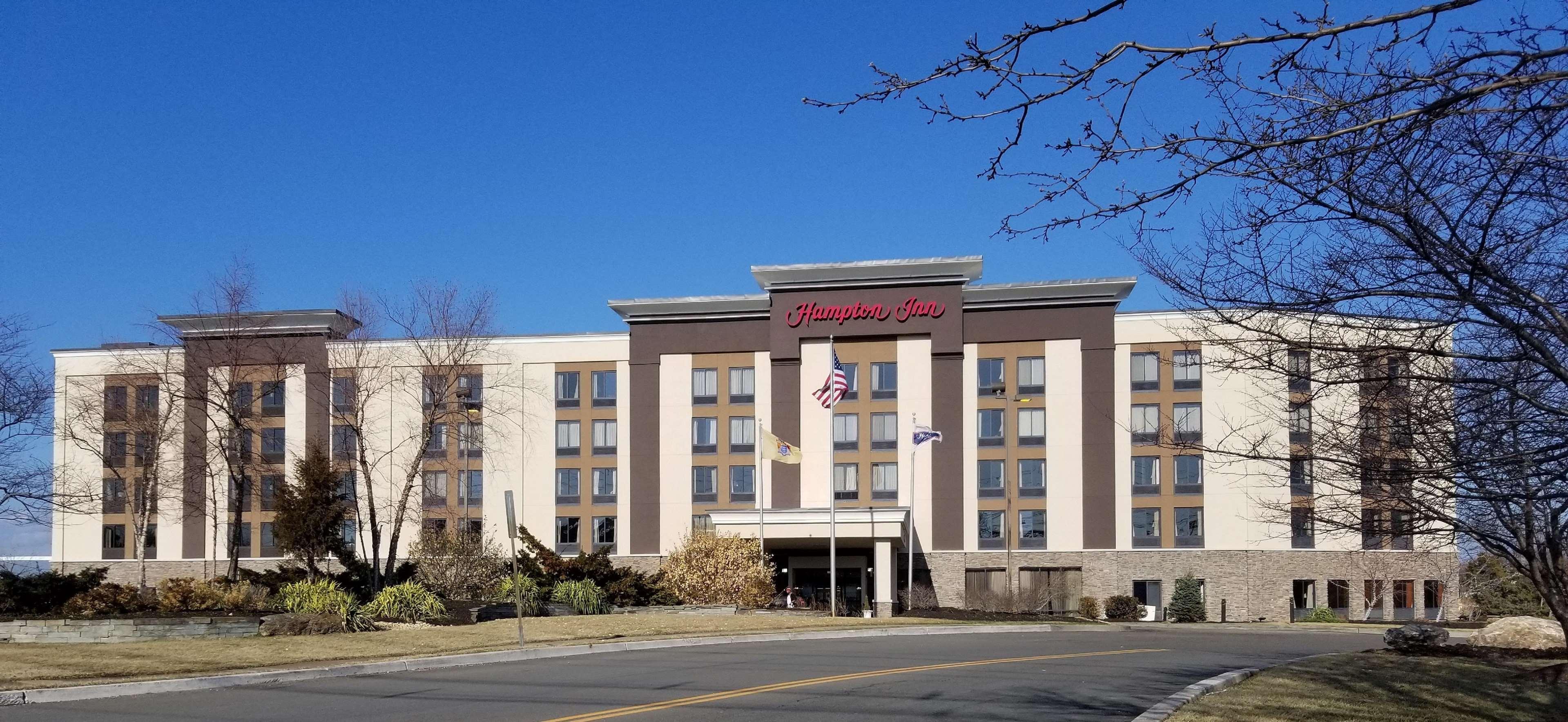 Hampton Inn Carlstadt At The Meadowlands Eksteriør billede