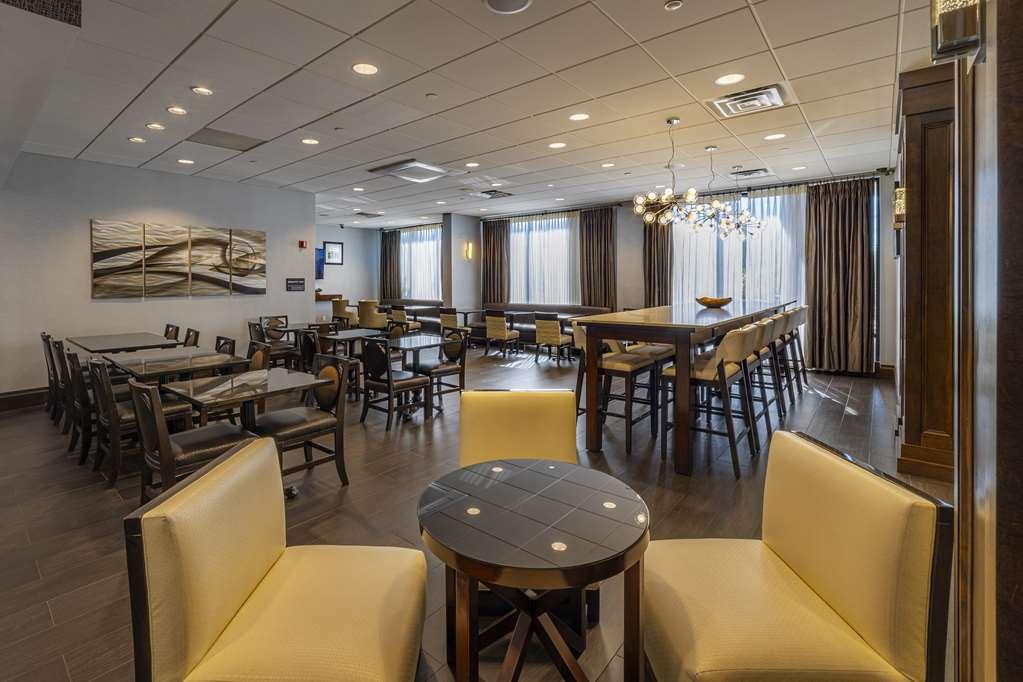 Hampton Inn Carlstadt At The Meadowlands Eksteriør billede