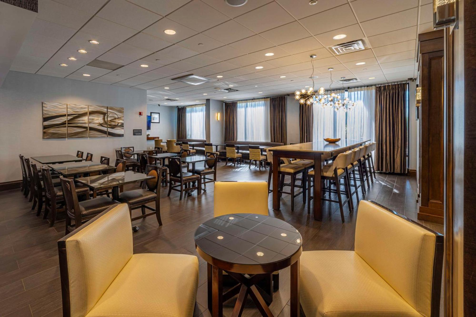 Hampton Inn Carlstadt At The Meadowlands Eksteriør billede